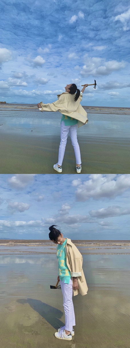 宋祖儿晒海边美照 随性惬意诠释文艺浪漫