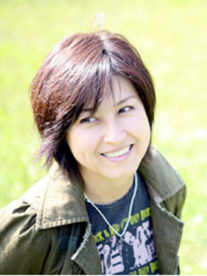 岸谷香