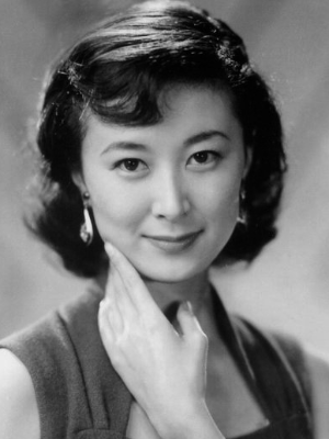 岸惠子
