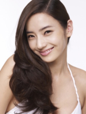韩彩英