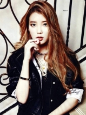 IU