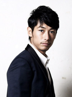 藤冈靛